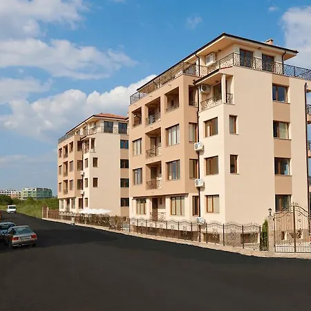 Stanny Court