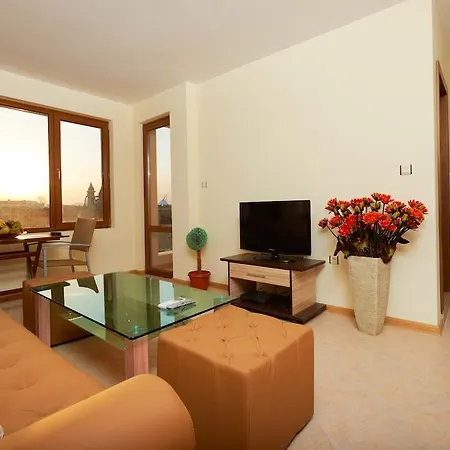 Апартхотел стaни корт Несебър